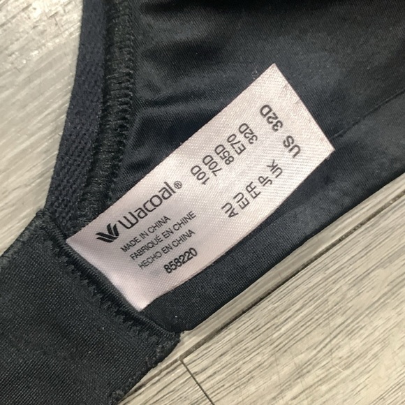 Wacoal 858220 Amazing Assets Back Smoothing Underwire Push-Up size 32D - Picture 9 of 15